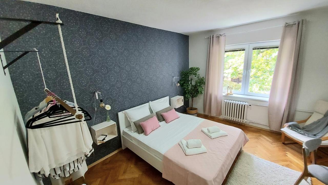 Inner City Two Bedroom Apartment Skopje Ngoại thất bức ảnh
